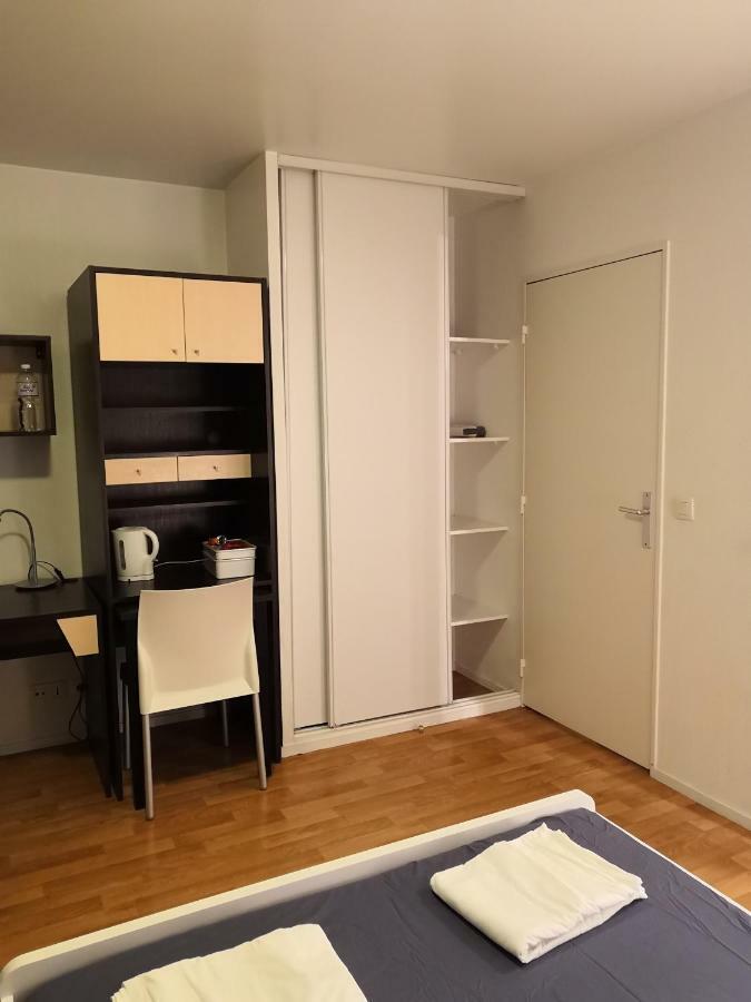 Studio Lumineux 10 Min A La Defense リュエイユ＝マルメゾン エクステリア 写真